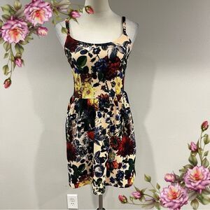 Soprano Floral Print mini Dress size extra small